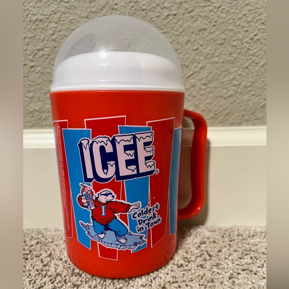ICEE 10oz Plastic Slushy Cup Mug Red Blue Hard To Find Rare Mug